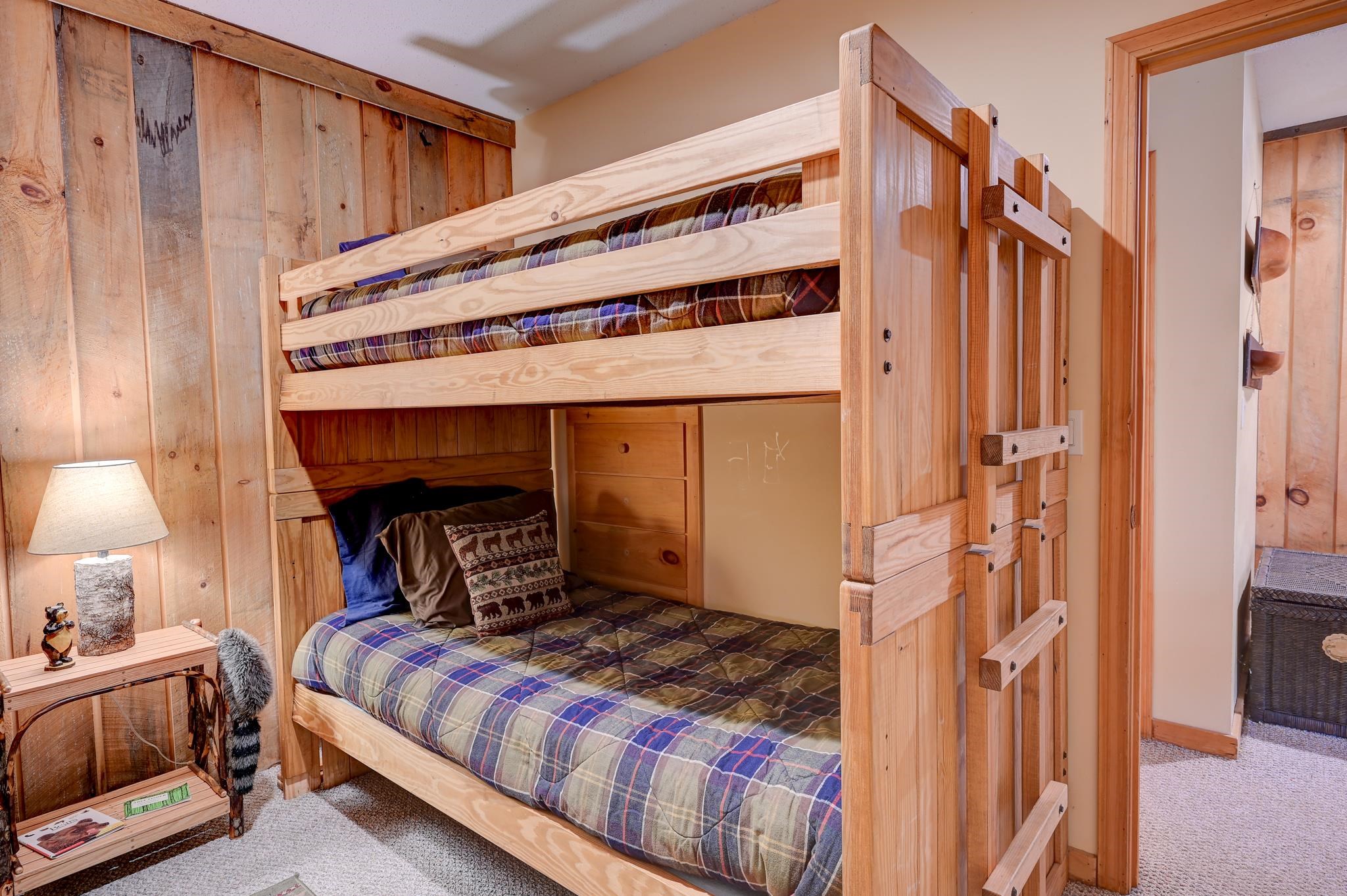 106 Vista View Road, Unit H4 Conway, NH 03860 - Photo 36 of 39 Gallery Image 36