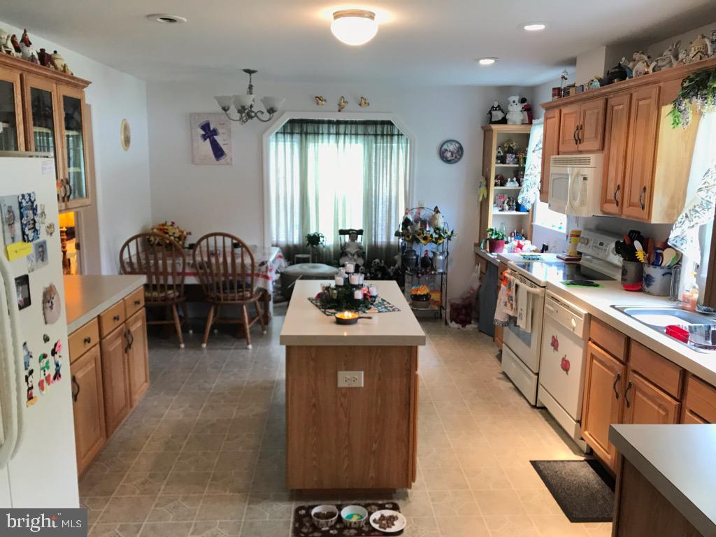 827 Ridge Avenue Gap, PA 17527 - Photo 6 of 12 Gallery Image 6