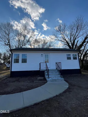 $215,000 | 609 Phillips Street, Burlington, NC 27217