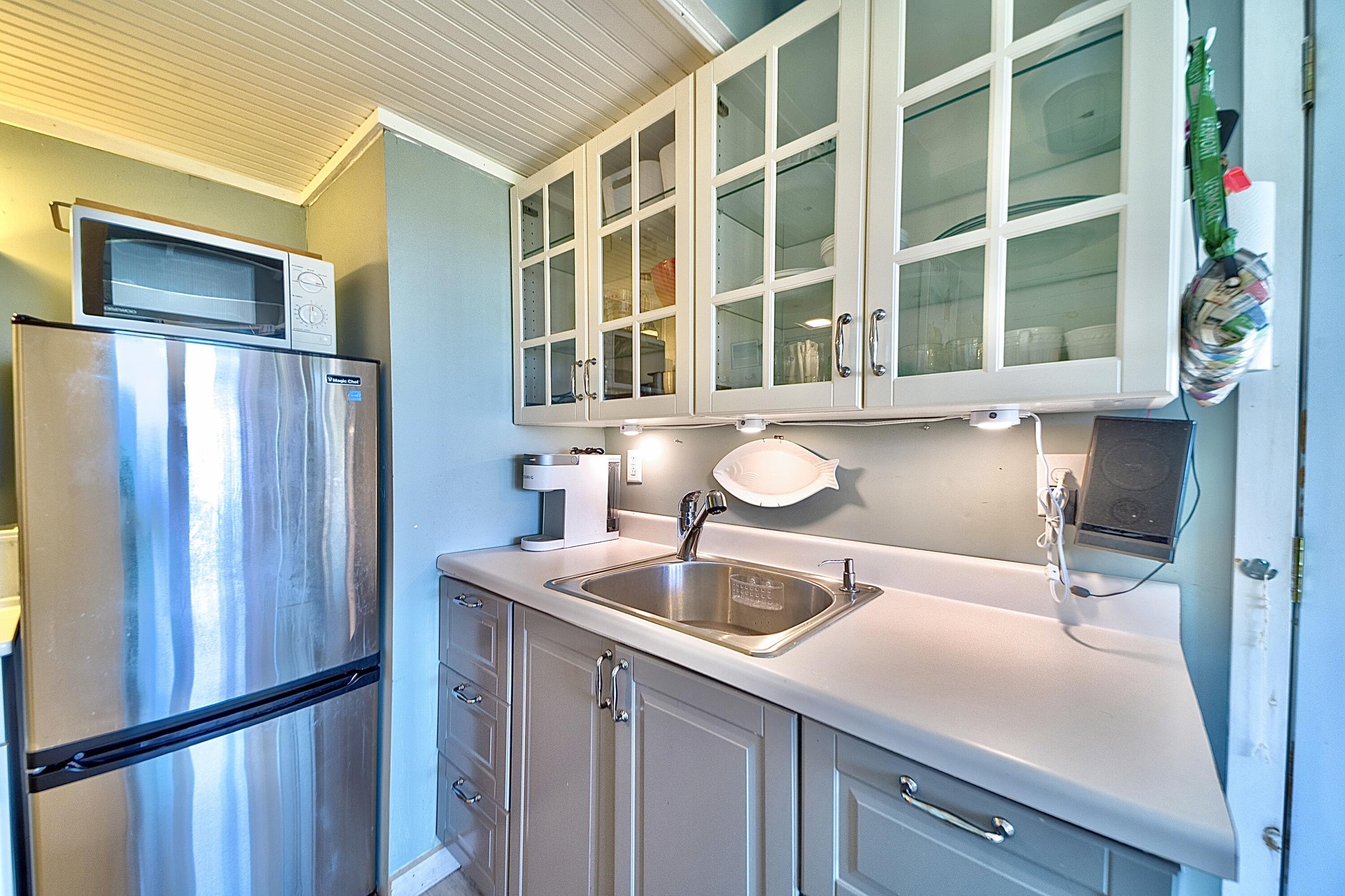 169 Shore Road, Unit 1 Truro, MA 02666 - Photo 3 of 15 43E75216-462C-40B4-B197-44BA1C82DA86