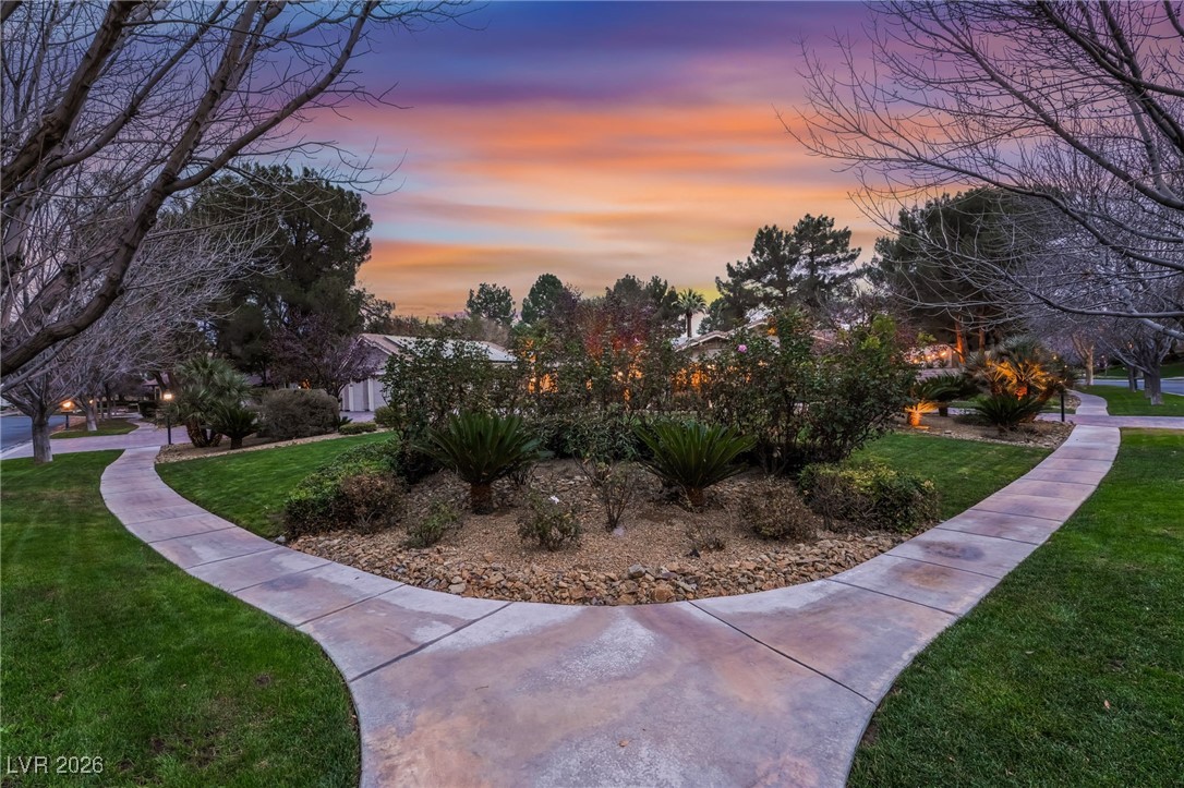 104 Quail Run Road Henderson, NV 89014 - Photo 6 of 94