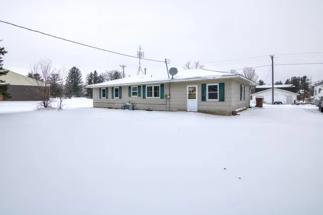 $217,900 | W7509 Hamlin Street, Arkansaw, WI 54721
