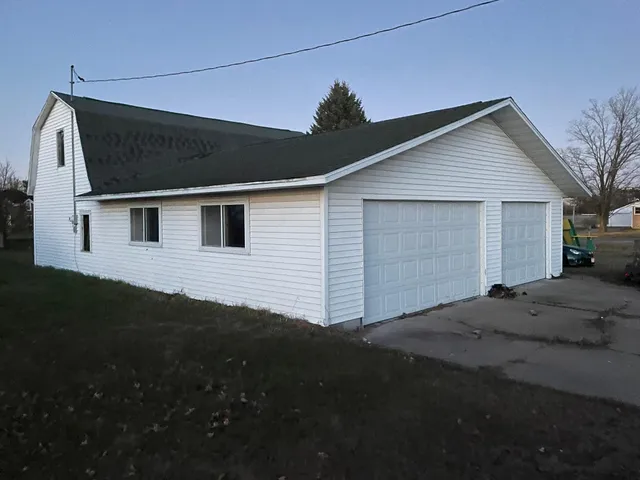 $217,900 | W7509 Hamlin Street, Arkansaw, WI 54721