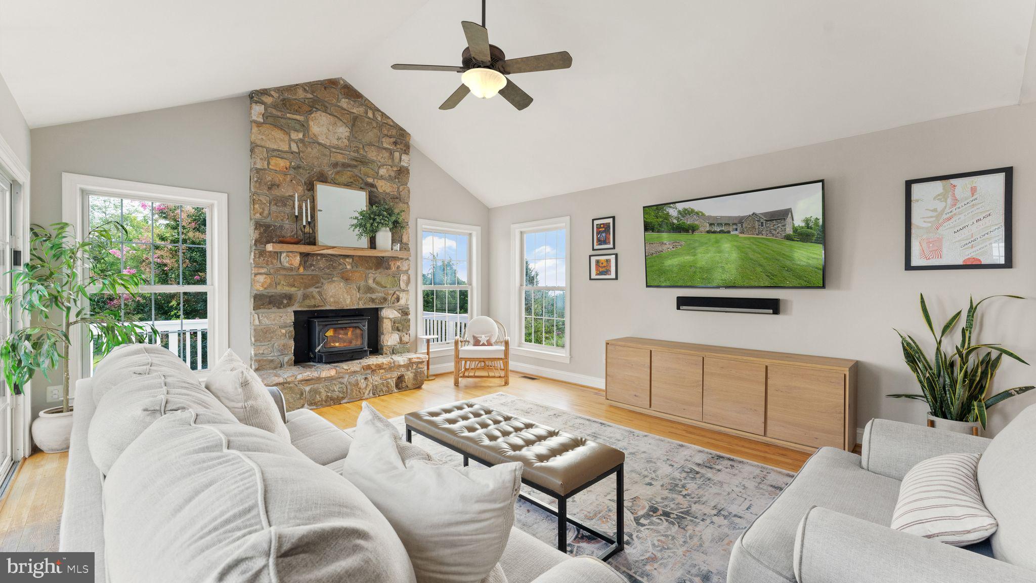 17244 Raven Rocks Road Bluemont, VA 20135 - Photo 6 of 59 Gallery Image 6