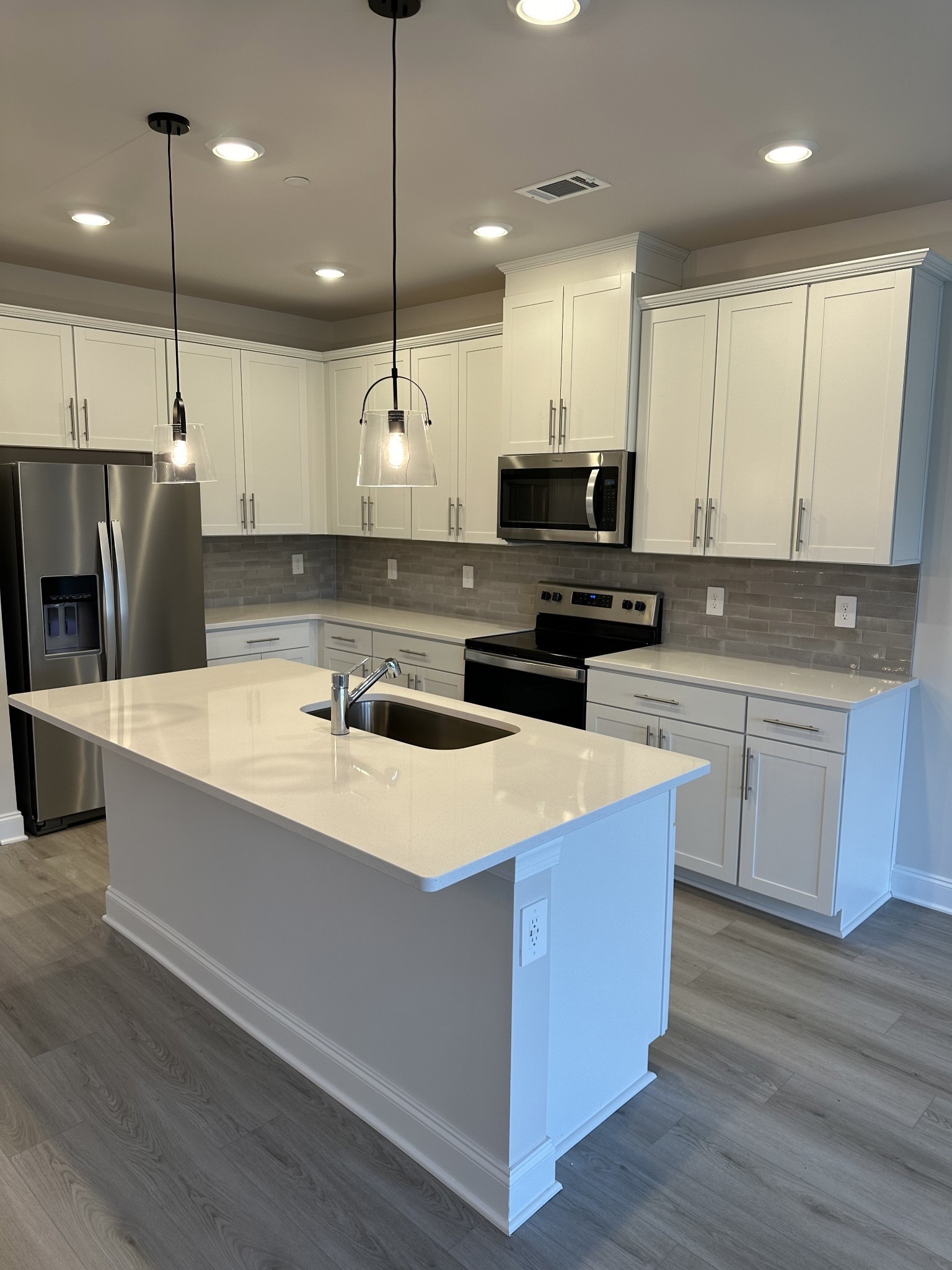 204 Douglas Bend Road, Unit 1604 Gallatin, TN 37066 - Photo 4 of 19