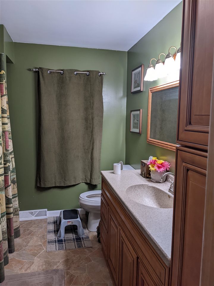 3704 Kaiser Road Pinconning, MI 48650 - Photo 12 of 15