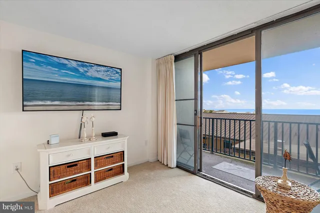 a view of hallway with washer and dryer