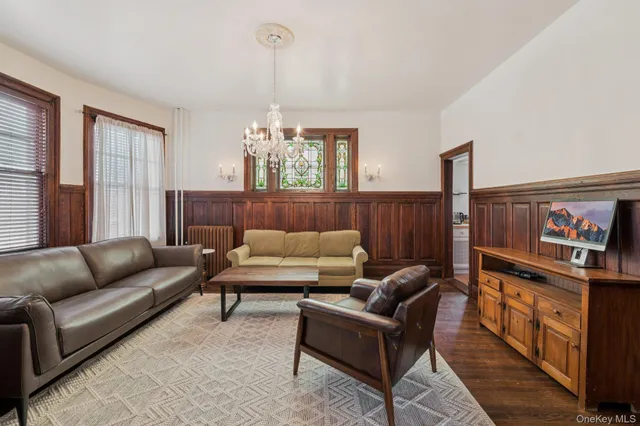 $9,500 | 397 Split Rock Road, Syosset, NY 11791