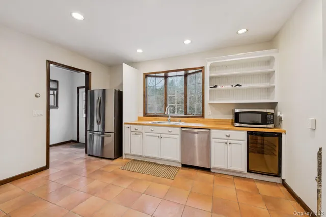 $9,500 | 397 Split Rock Road, Syosset, NY 11791