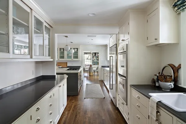 $4,895,000 | 10 Lanark Road, Wellesley, MA 02481