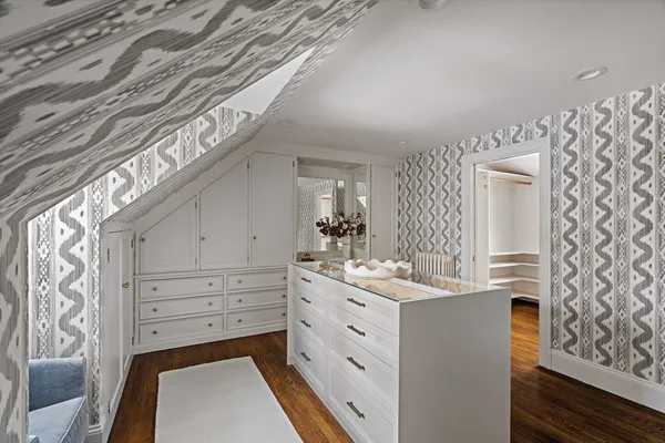 $4,895,000 | 10 Lanark Road, Wellesley, MA 02481