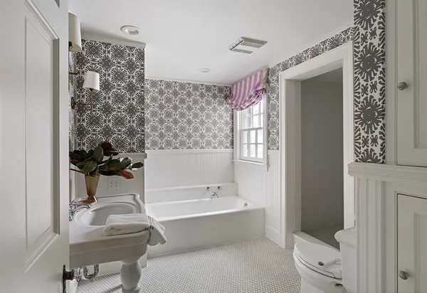 $4,895,000 | 10 Lanark Road, Wellesley, MA 02481