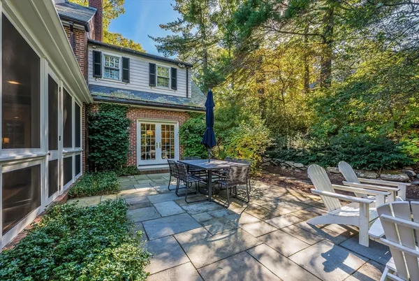 $4,895,000 | 10 Lanark Road, Wellesley, MA 02481