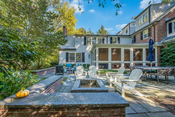 $4,895,000 | 10 Lanark Road, Wellesley, MA 02481