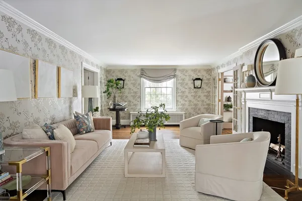 $4,895,000 | 10 Lanark Road, Wellesley, MA 02481