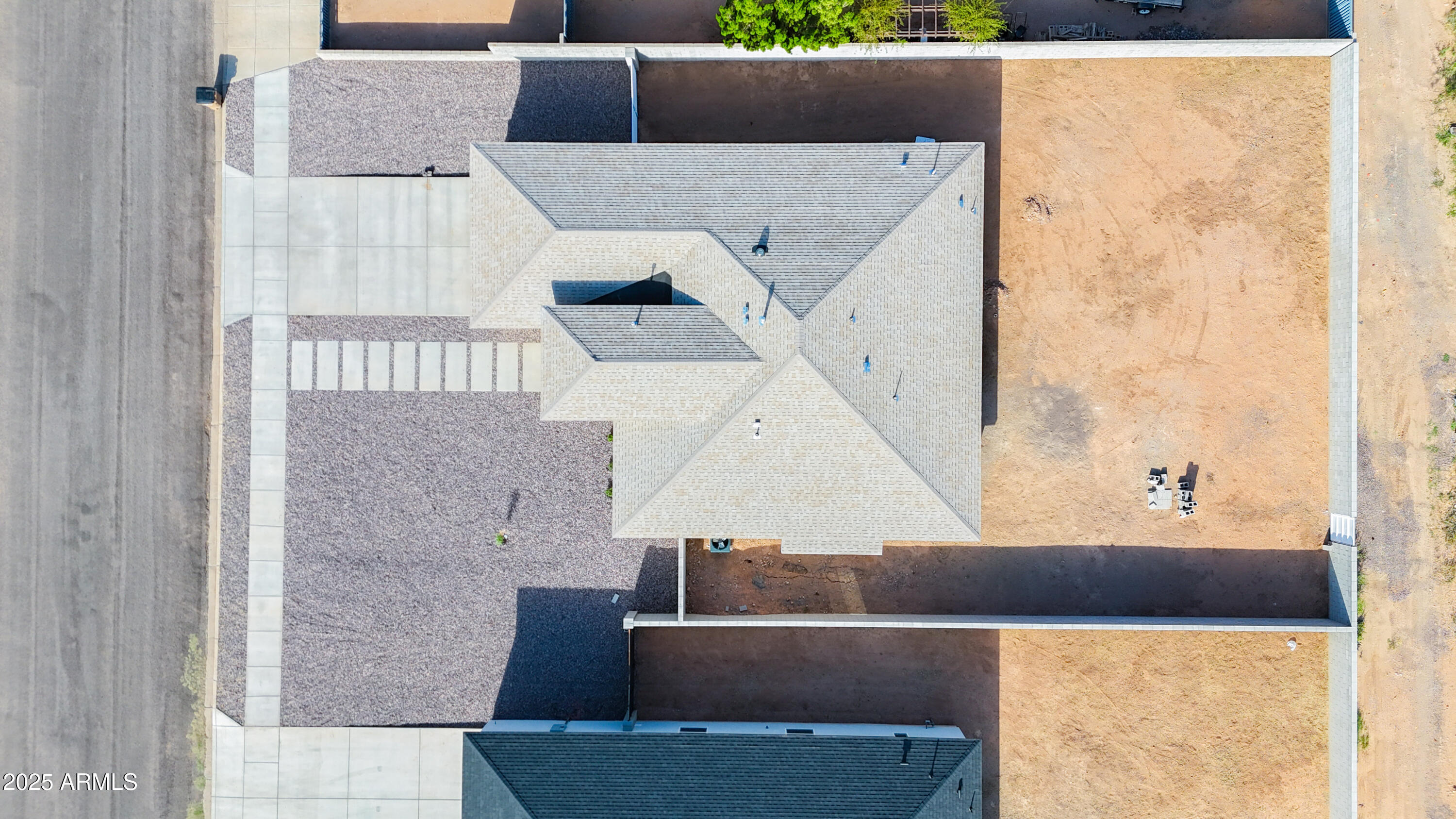 2010 East 13th Street Douglas, AZ 85607 - Photo 3 of 53 view of living room with furniture and a window