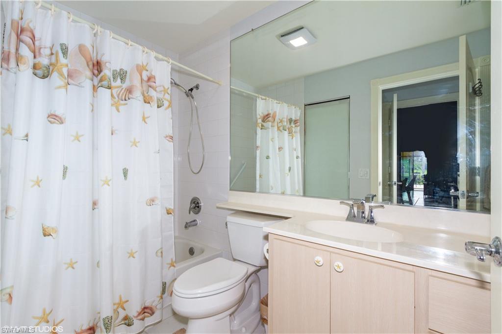 3664 El Segundo Court Naples, FL 34109 - Photo 15 of 35 Guest Bathroom