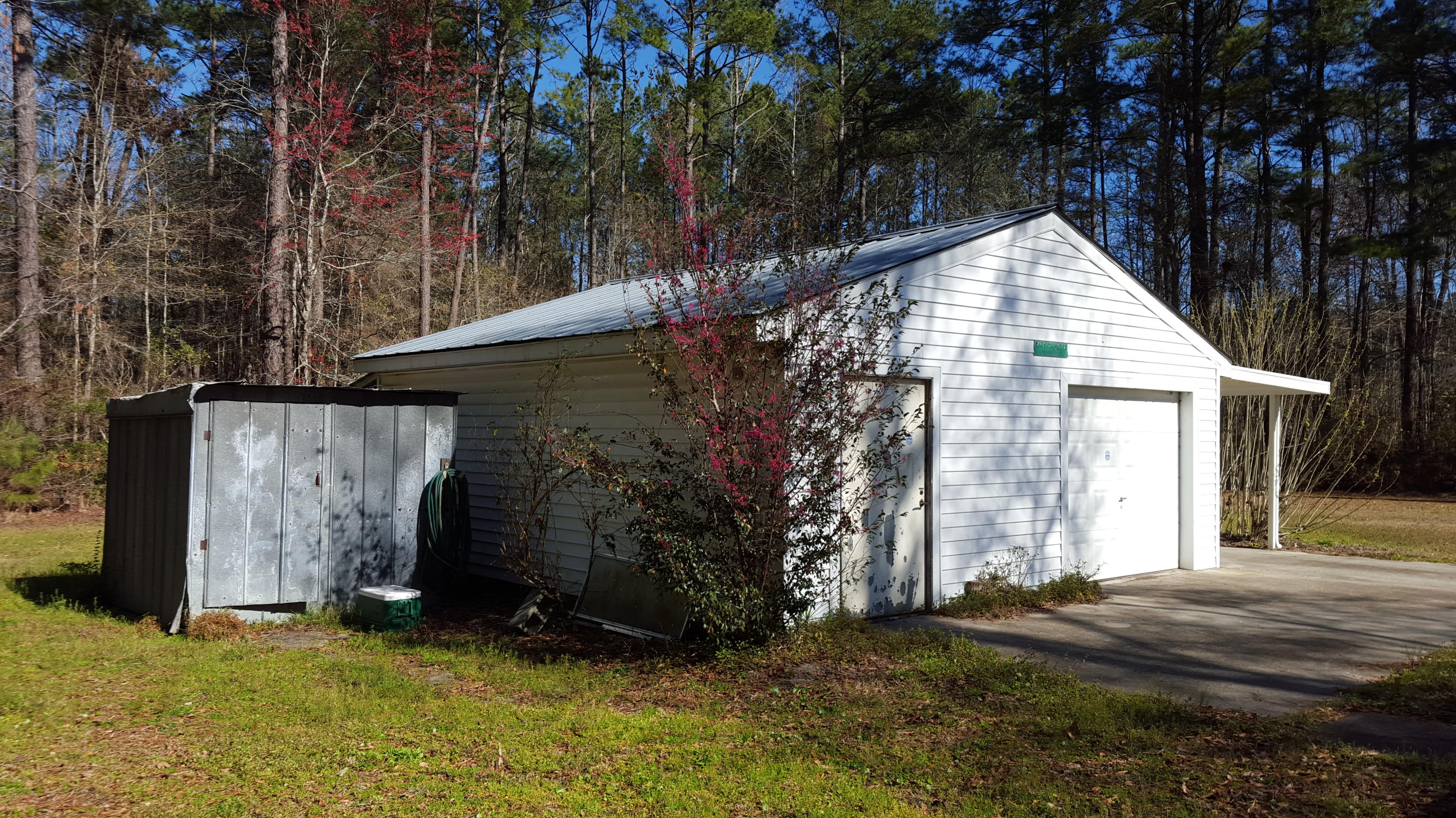 201 Starr Road Summerville, SC 29483 - Photo 5 of 6 20170216_104740