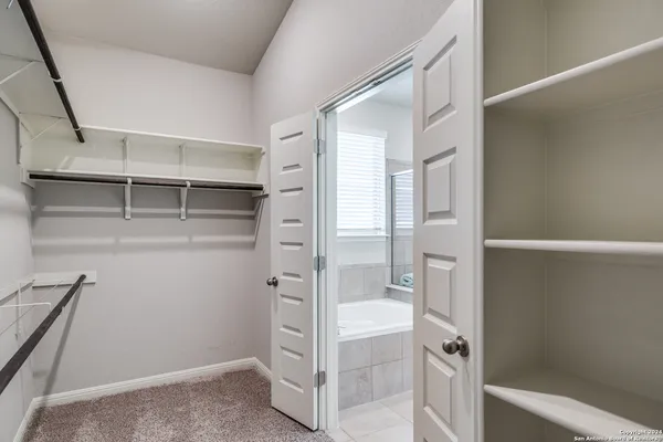 $2,295 | 9543 Witten Drive, San Antonio, TX 78254