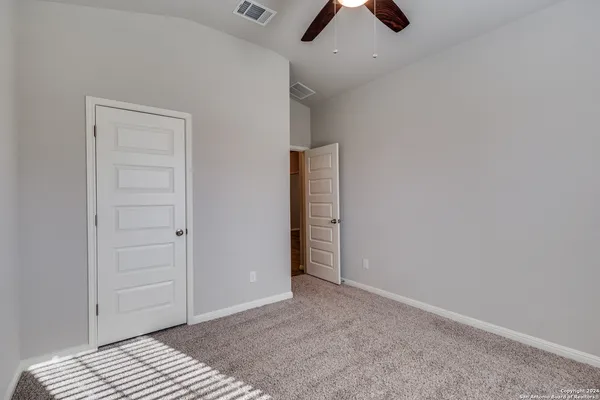 $2,295 | 9543 Witten Drive, San Antonio, TX 78254