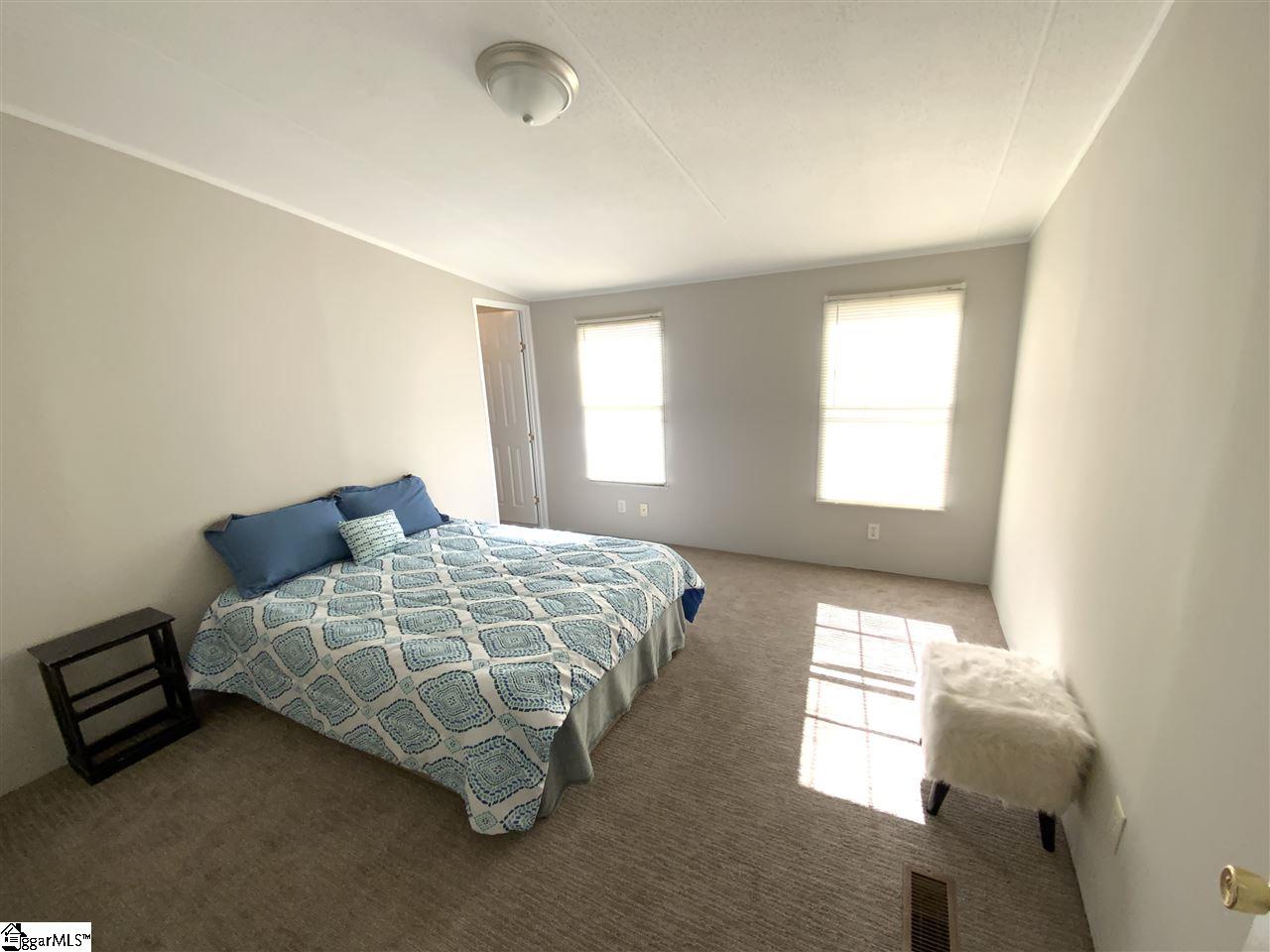 5 Ashley Hall Road Fountain Inn, SC 29644 - Photo 4 of 13