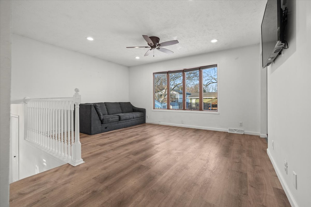 218 Belview Avenue Normal, IL 61761 - Photo 3 of 28 Gallery Image 3