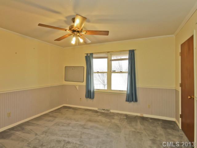8002 Browne Road Charlotte, NC 28269 - Photo 11 of 16 Gallery Image 11