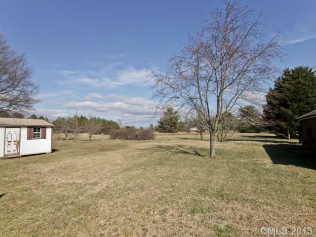 8002 Browne Road Charlotte, NC 28269 - Photo 16 of 16 Gallery Image 16