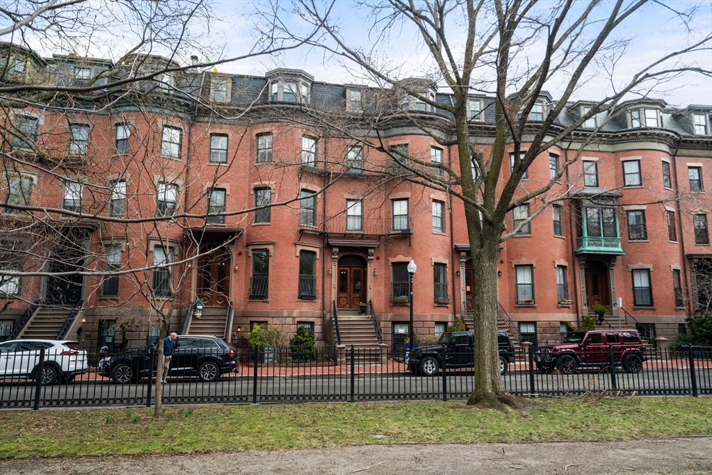 14 Worcester Square, Unit 2 Boston, MA 02118 - Photo 13 of 15