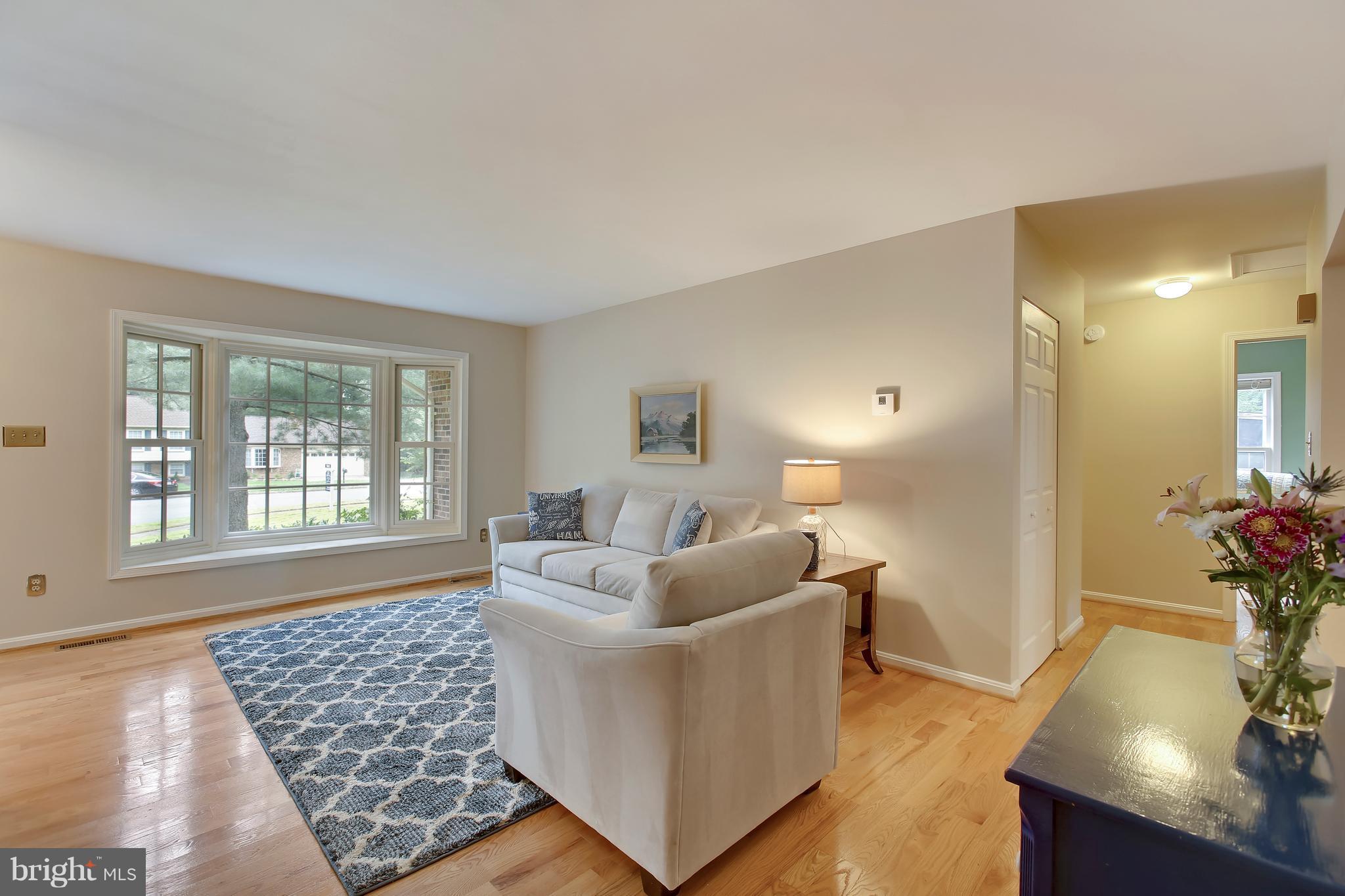 12350 Lima Lane Reston, VA 20191 - Photo 3 of 29 Light filled living room