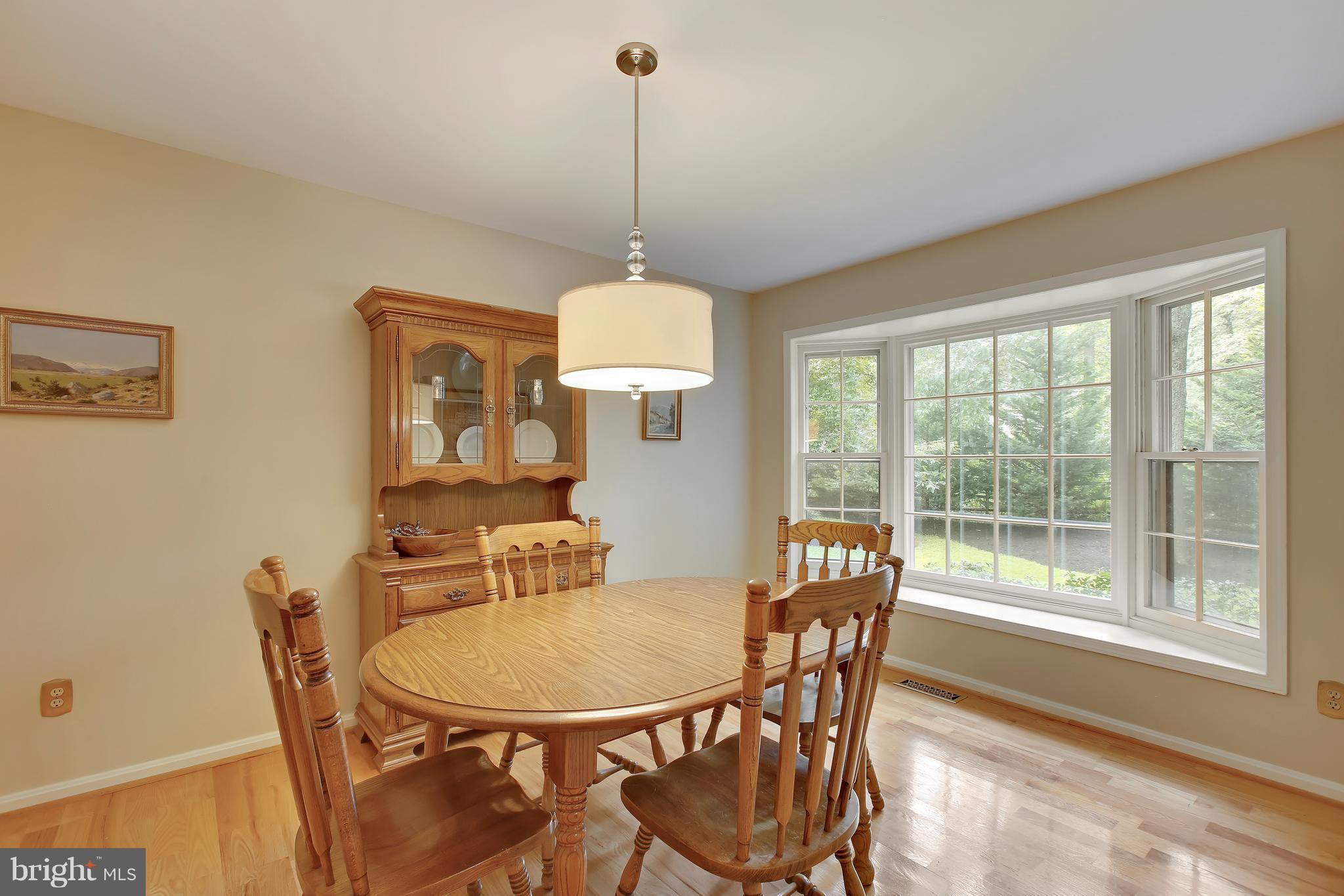 12350 Lima Lane Reston, VA 20191 - Photo 9 of 29 Dining Room