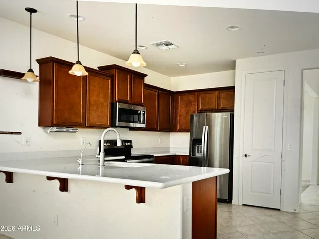 $2,400 | 20432 East Domingo Road, Queen Creek, AZ 85142