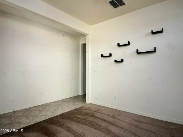 $2,400 | 20432 East Domingo Road, Queen Creek, AZ 85142