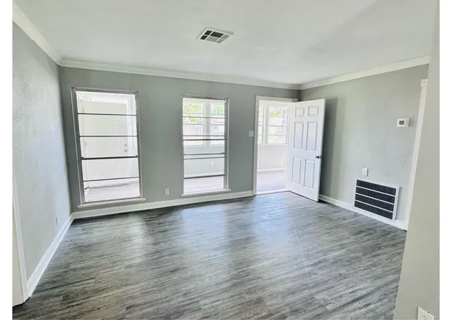 $1,900 | 4914 Kelso Street, Houston, TX 77021