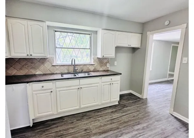 $1,900 | 4914 Kelso Street, Houston, TX 77021