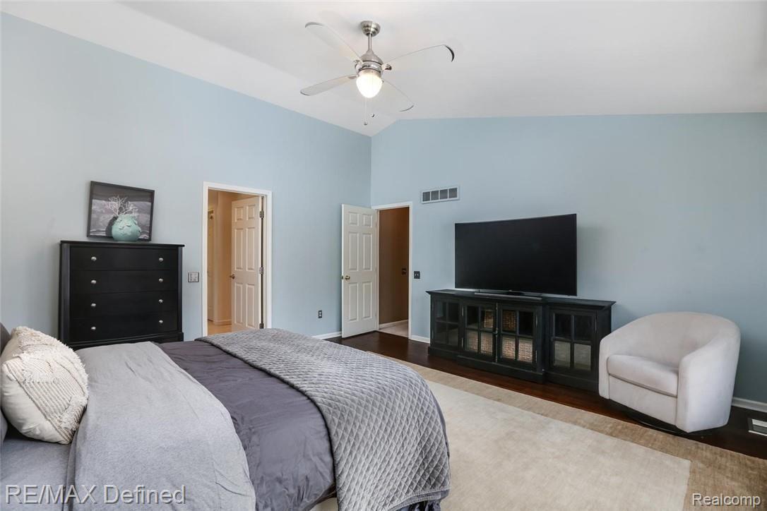 1141 Sandy Ridge Drive Rochester, MI 48306 - Photo 22 of 28 1141 Sandy Ridge Dr Rochester-large-006-6-1141 Sandy Ridge Drive-1500x1000-72dpi.jpg