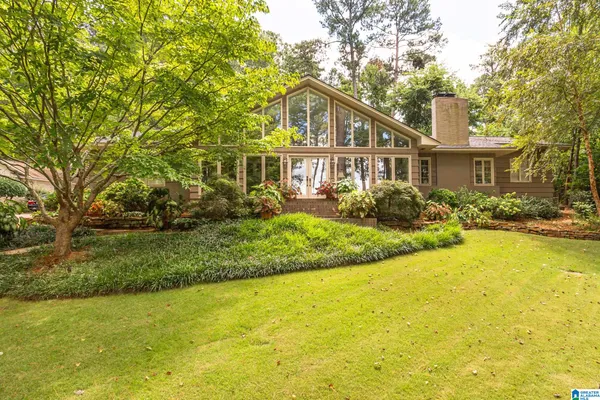 $490,000 | 207 Wildwood Road, Gadsden, AL 35901