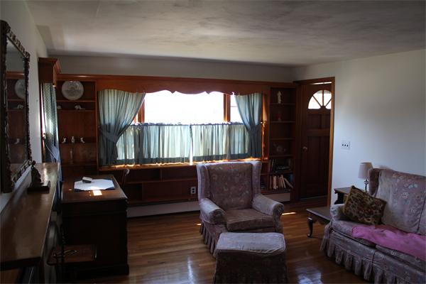 143 Croyden Terrace Springfield, MA 01104 - Photo 4 of 14 Gallery Image 4