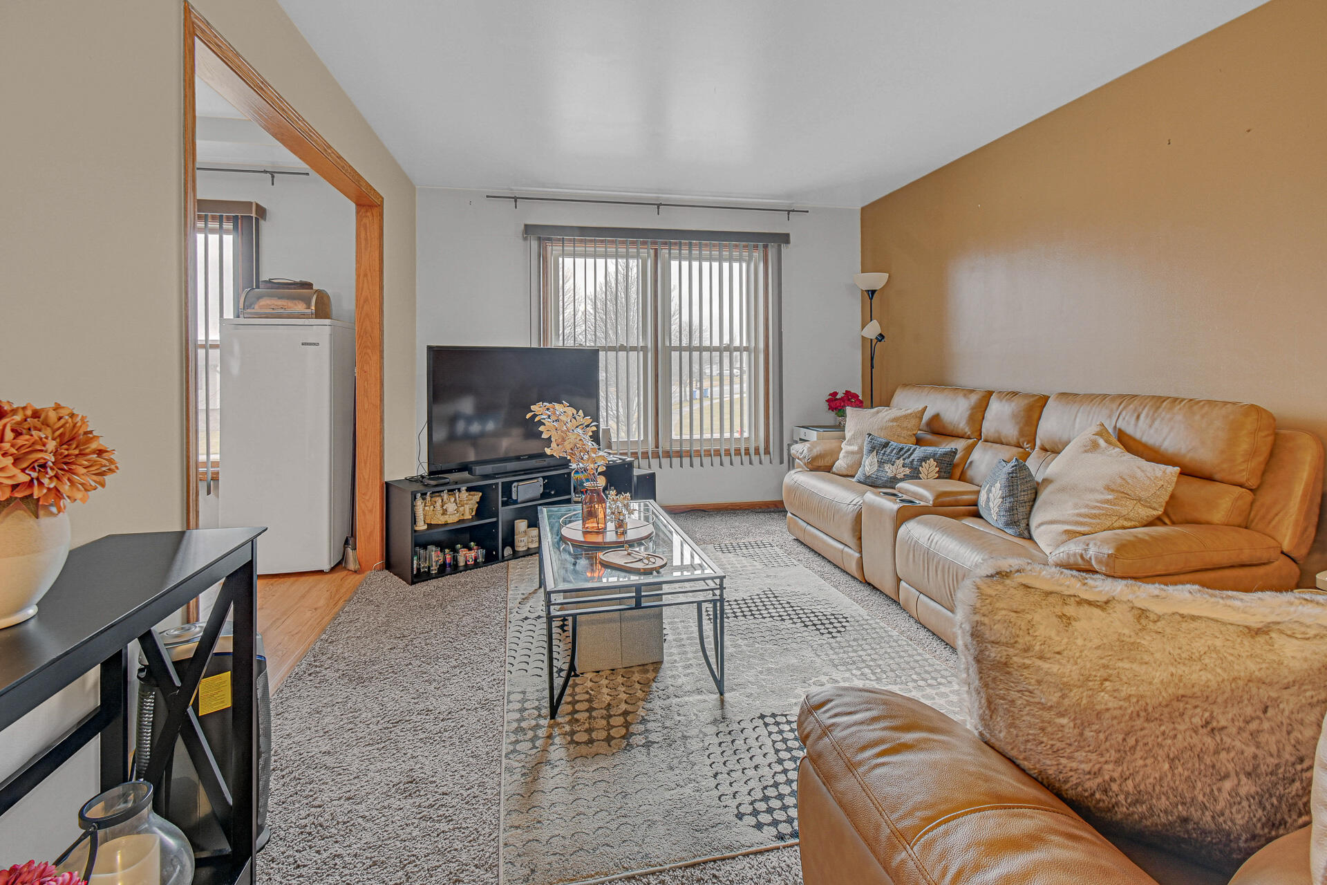 1270 West 97th Place Crown Point, IN 46307 - Photo 4 of 20 1920x1280