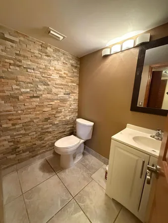 $2,400 | 4043 Palm Bay Circle, Unit B, West Palm Beach, FL 33406