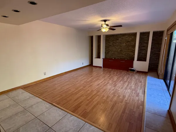 $2,400 | 4043 Palm Bay Circle, Unit B, West Palm Beach, FL 33406