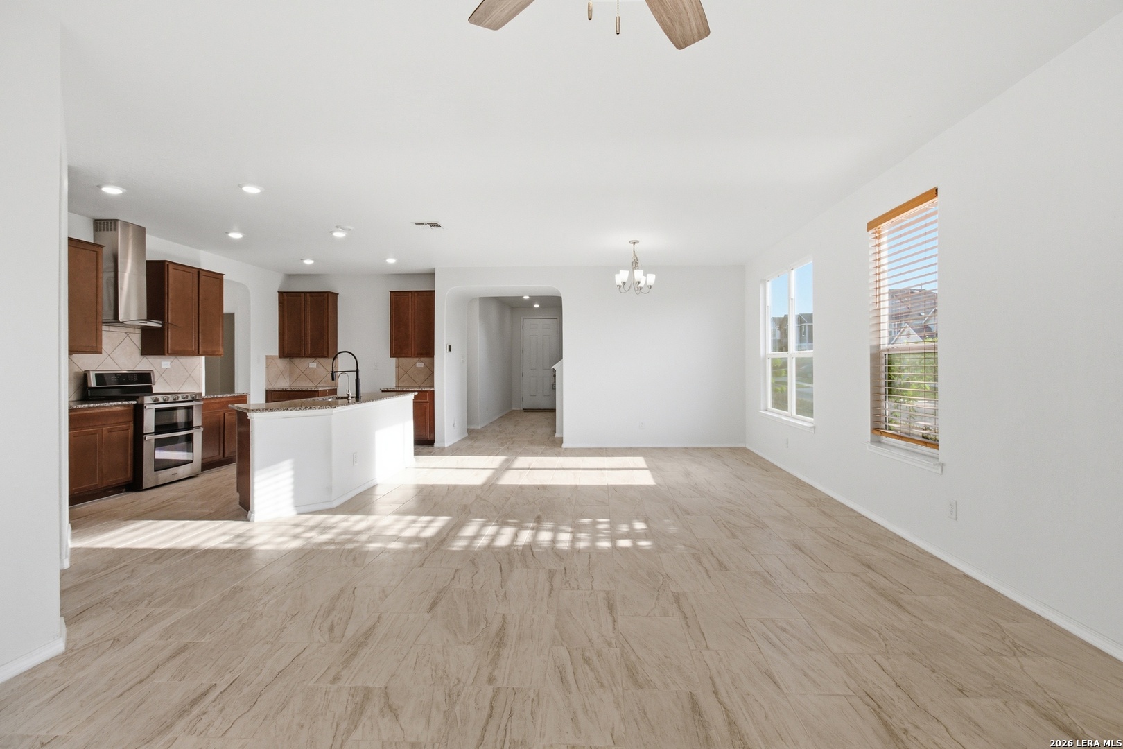 9305 Devils River Converse, TX 78109 - Photo 14 of 40