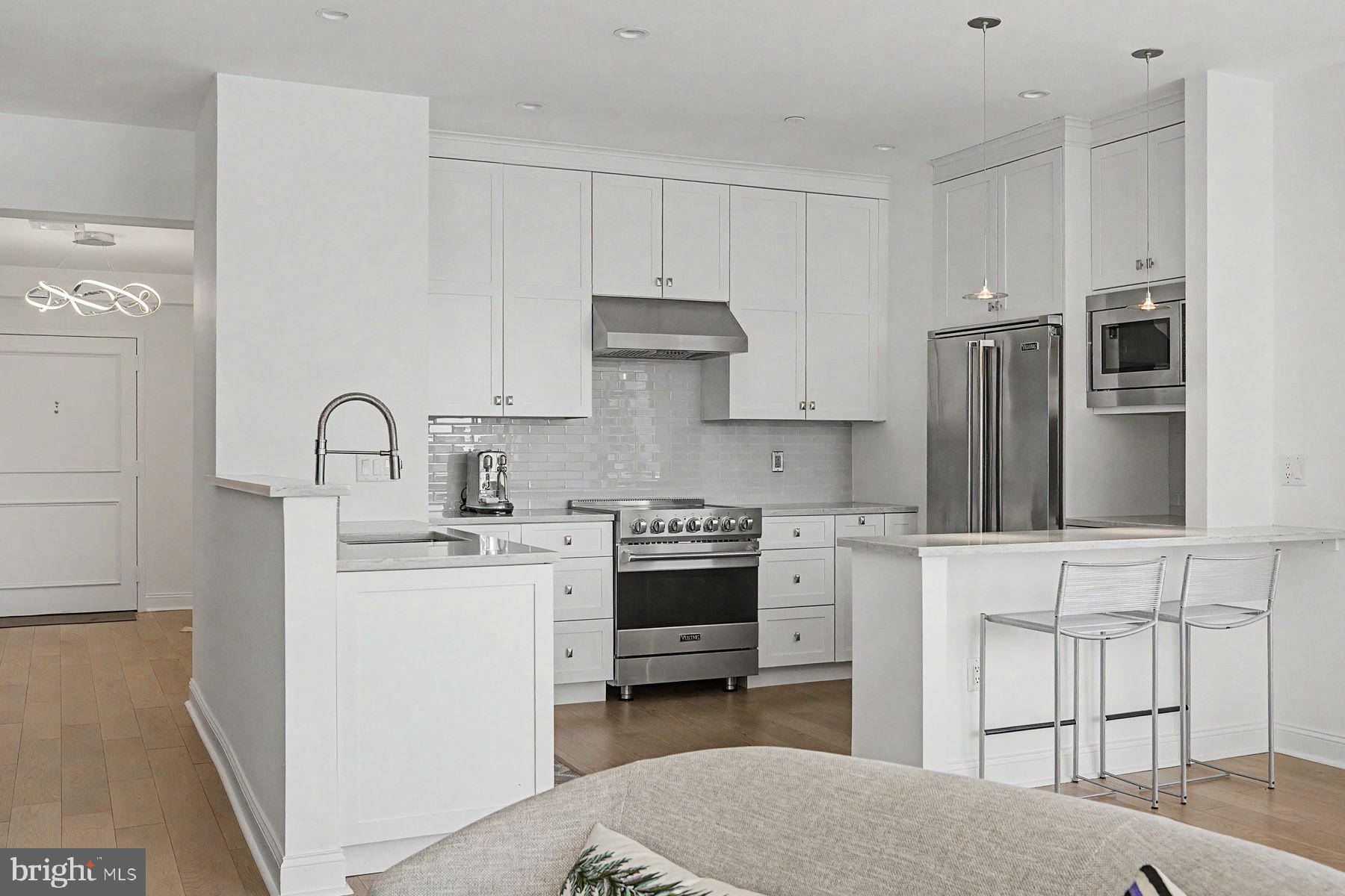 202-210 West Rittenhouse Square, Unit 1808 Philadelphia, PA 19103 - Photo 9 of 44