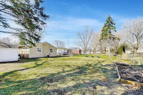 $260,000 | 401 East Lincoln Street, Sycamore, IL 60178