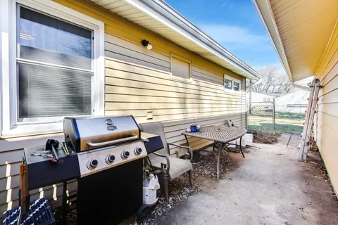 $260,000 | 401 East Lincoln Street, Sycamore, IL 60178