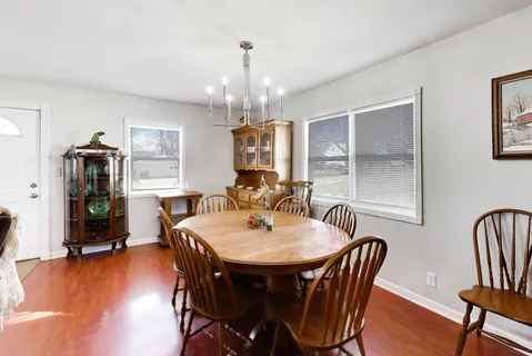 $260,000 | 401 East Lincoln Street, Sycamore, IL 60178