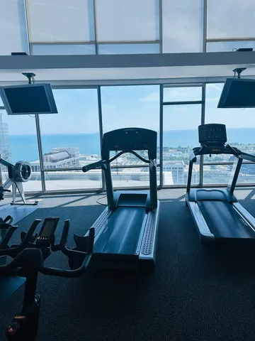 $470,000 | 100 East 14th Street, Unit 2409, Chicago, IL 60605