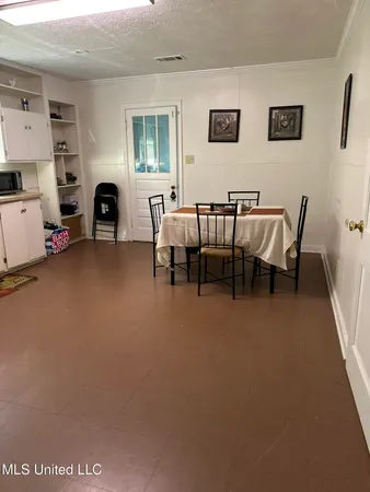 $130,000 | 724 Beech Street, McComb, MS 39648
