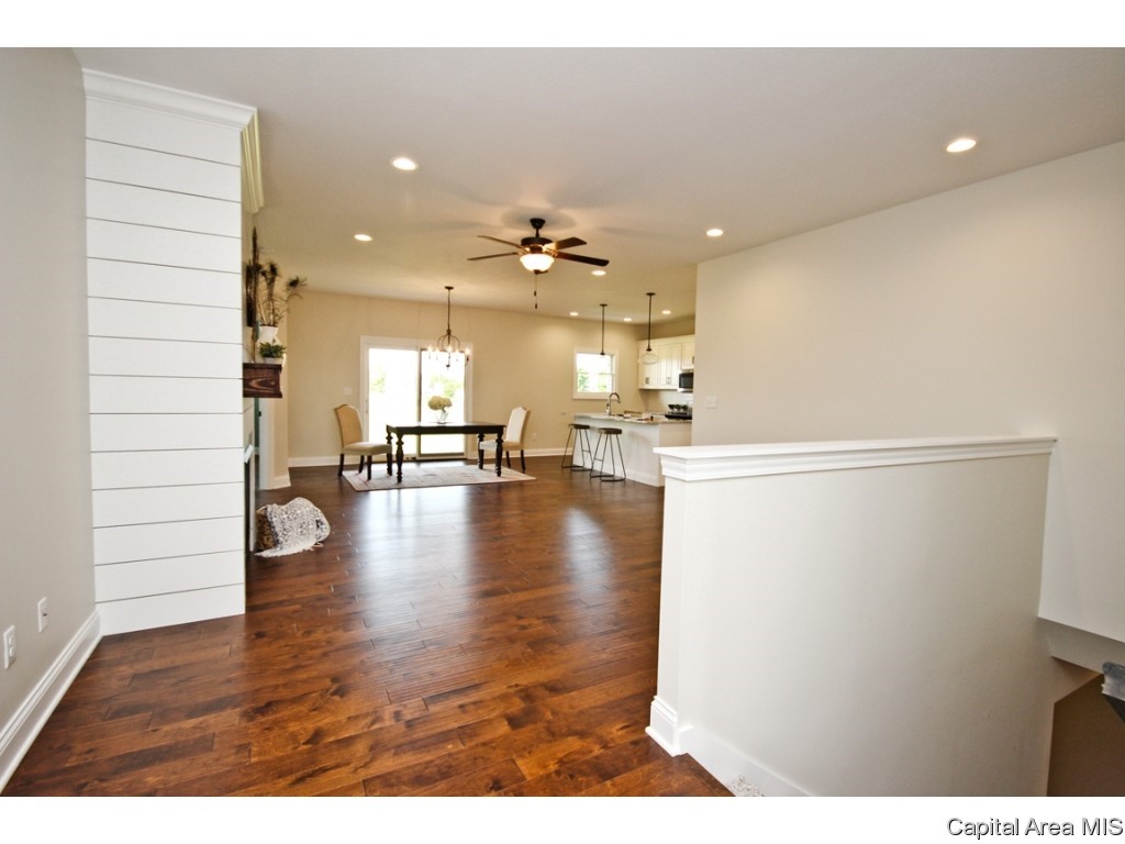 4643 Thompson Road Springfield, IL 62711 - Photo 6 of 31