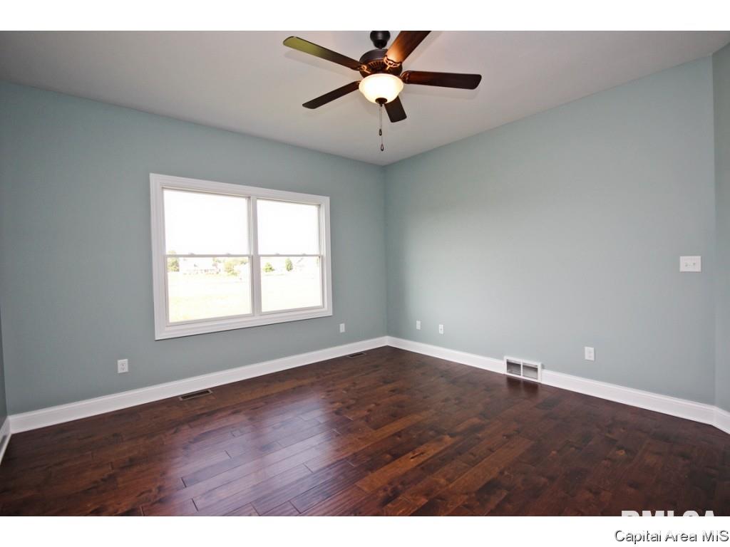 4643 Thompson Road Springfield, IL 62711 - Photo 10 of 31